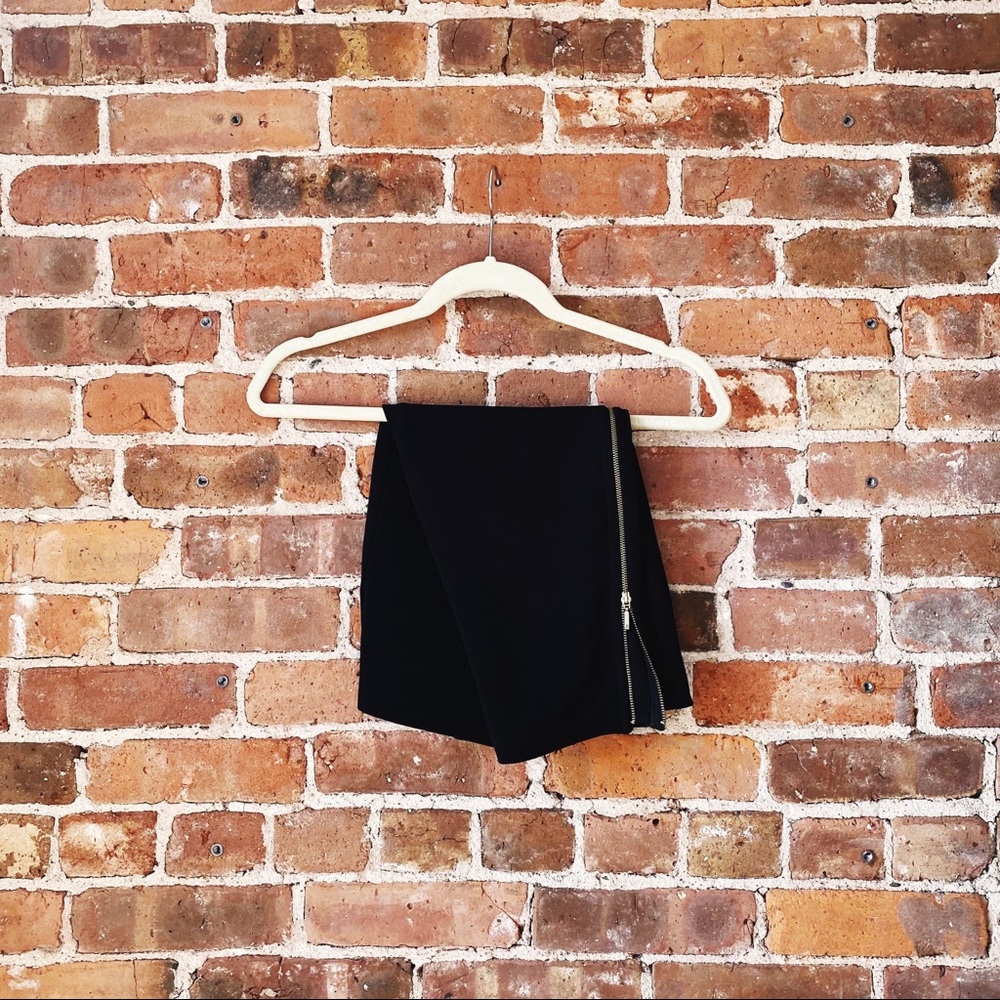 BB Dakota Pencil Skirt